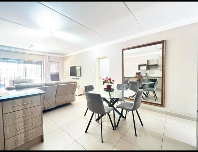 3 BEDROOM APARTMENT FOR SALE IN BROADACRES